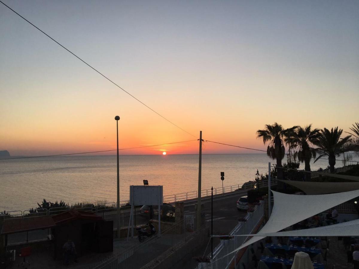 La Ruota B&B Terrasini Kültér fotó