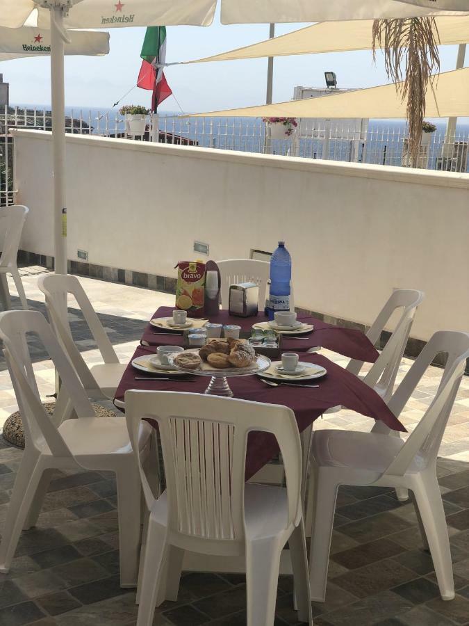 La Ruota B&B Terrasini Kültér fotó